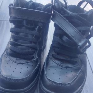 YOUTH NIKE AIR FORCE ONES HIGH TOP